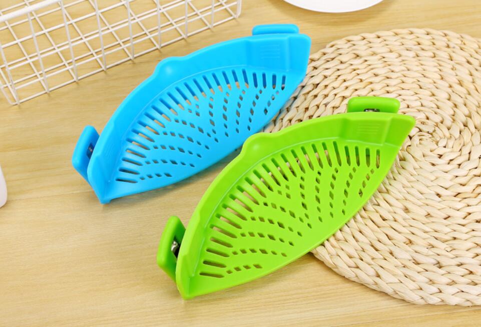 Silicone Clip-on for Pots, Pans, Bowls | Strainer/Colander for Draining Liquid - OhThatsNeat